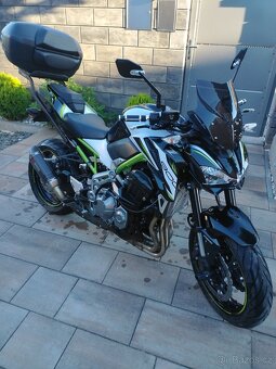 Kawasaki Z900 - 15