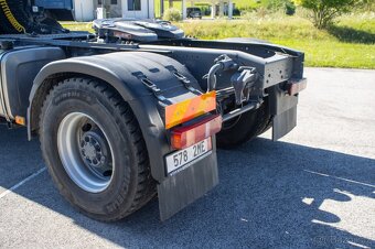 Volvo FM 44T ťahač 4x4 - 15