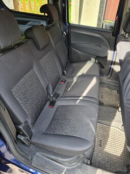 Prodám Fiat Doblo Maxi 2.0 Jtd, 99 kW - 15