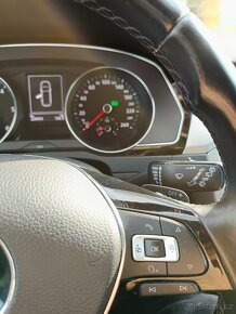 Prodám VW Passat B8 kombi 2.0BiTDI 176kW 4motion, Webasto - 15