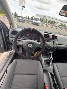 Volkswagen Golf V 1.4 16V - 15