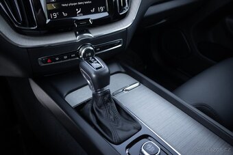 Volvo XC60 D60 140kw Inscription / AJ NA SPLÁTKY / - 15