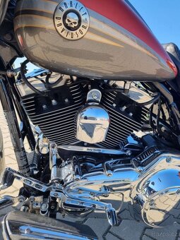 Harley davidson road glide - 15