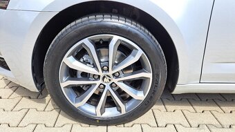 ŠKODA OCTAVIA 3 COMBI 2.0 TDI 110 KW SOLEIL M. R. 2020 - TOP - 15