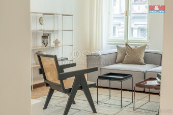 Prodej bytu 3+1, 96 m², Praha, ul. Balbínova - 15