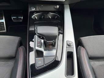 Audi A4 S-line Facelift 2.0 TDi 140kW Matrix B&O - 15