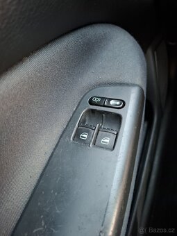 Škoda Octavia 1.9 tdi Tour 4/2010 combi - 15