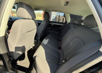 Seat Exeo 2,0 TDI DIGIKLIMA,6KVAL,TAŽNÉ nafta manuál 88 kw - 15