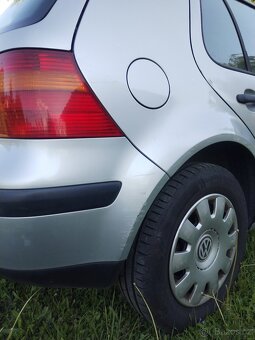 Volkswagen Golf 1.6 (2001) - 15