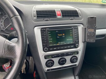 Škoda Octavia 2 RS, 147kw 2.0TFSi - 15