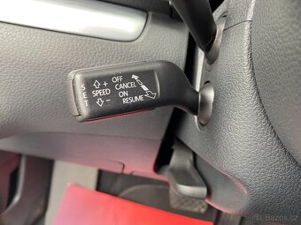Volkswagen Sharan 2.0 TDi DSG 125kW Xenon, Navi - 15