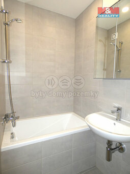 Prodej bytu 1+kk, 31 m², Ostrava, ul. Petruškova - 15