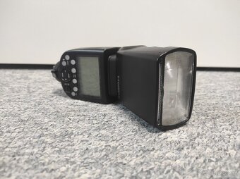 Canon EOS 250d, další příslušenství - 15