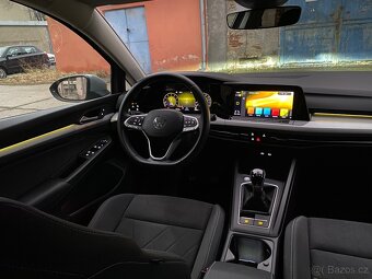 VW Golf 8 Variant 1.5TSi 96kW,2023,ZÁRUKA,15tkm,ČR,1maj,DPH - 15