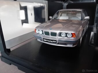 Alfa Romeo, Volvo a BMW     1:18   Triple9 - 15