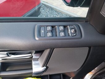Land Rover Discovery 4, 3.0 tdi, HSE, 7mist. - 15