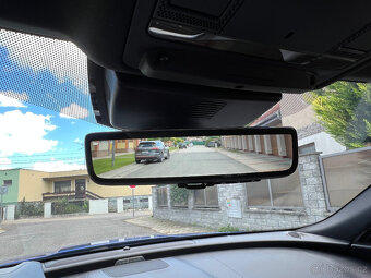 Jaguar XE 2.0 D R-SPORT 180 PS - 15