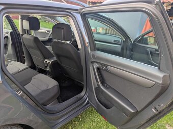 PASSAT B7 - 15