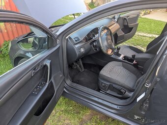 PASSAT B7 - 15
