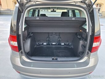 ŠKODA YETI 2.0 TDI R.2016 XENON - 15