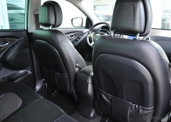 Hyundai ix35 2,0CRDi 4x4 TAŽNÉ - 15