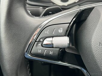 Škoda Superb 2.0 TDI 147KW STYLE DSG 1MAJITEL - 15