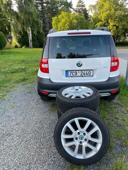 Škoda Yeti - 15