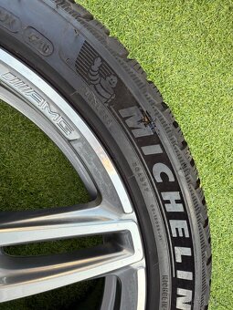 Mercedes E-CLASS AMG - 245/40 R19 ORIGINÁLNÍ ZIMNÍ SADA - 15