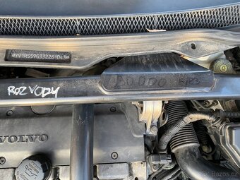 Volvo S60 2,5T awd 154kw LPG - 15