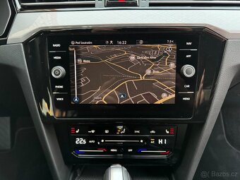 VW Passat B8 2.0 TDI 147kW DSG Tažné Matrix LED Kamera Navi - 15