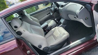 ALFA ROMEO GT 2004 3.2 V6 177kW BUSSO,MANUÁL,TEMPOMAT - 15
