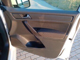 Prodám VW Caddy 110 kW, nezávislé topení - 15