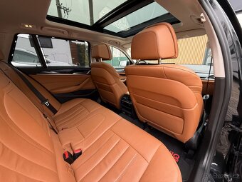 BMW 530d Touring xDrive SportLine Pano, Nezáv. k., Ambient - 15