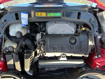 Mini Cooper 1.6 i 88 kw . Výborný stav - 15