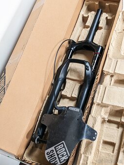 RockShox Recon Gold RL 29'' boost, zdvih 130mm - 15