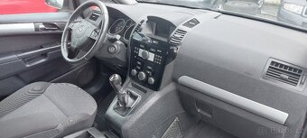 Opel Zafira 1,6 benzin Facelift 2010 - 7 mistne - 15