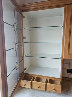 Masivní kuchyňská linka z Německa se spotřebiči - 15