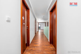 Prodej rodinného domu, 272 m², Jeneč, ul. Západní - 15