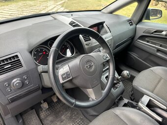 Opel Zafira 1.9CDTI 88kw 7mist - 15