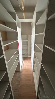 Prodám byt 4+1 s balkonem v OV (85m) - 15