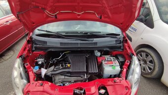 Suzuki Splash 1.0 2013 Facelift - 15