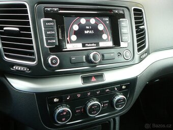 VW SHARAN 2.0 TDI 103KW NAVI WEBASTO OPCPARK ALU SERVISKA - 15