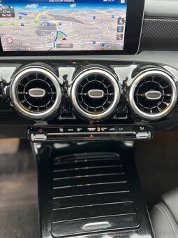 Mercedes-Benz CLA 200d Shooting Brake • 2020 - 15