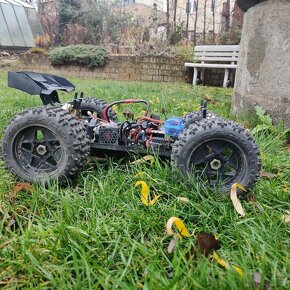 RC auto JLB 21101 4x4 Truggy READY-TO-RUN sada - 15