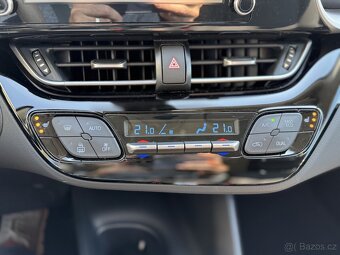 Toyota C-HR, 1,8 hybrid eCVT, CZ, záruka - 15