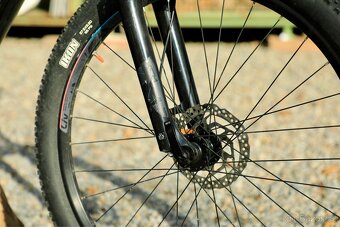 Dámské horské kolo GIANT LIV TEMPT 27,5 vel.M - 15