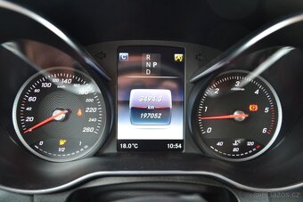 Mercedes-Benz GLC 350D 4Matic AMG paket LED - 15