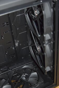 Fractal Design Torrent Black TG, nová, krabice + příslušenst - 15