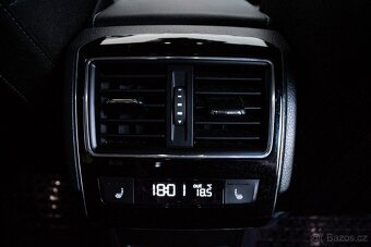 Škoda Superb Combi 2.0 TDI Style DSG AJ NA SPLATKY - 15