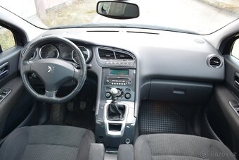 Peugeot 5008 1.6 HDi/PANORAMA/MANUÁL/2009/ - 15